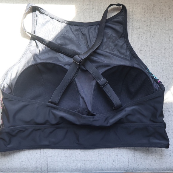 Torrid High-Neck Criss-Cross Back Swim Top Size 0 Black Floral Graphic - Picture 3 of 7